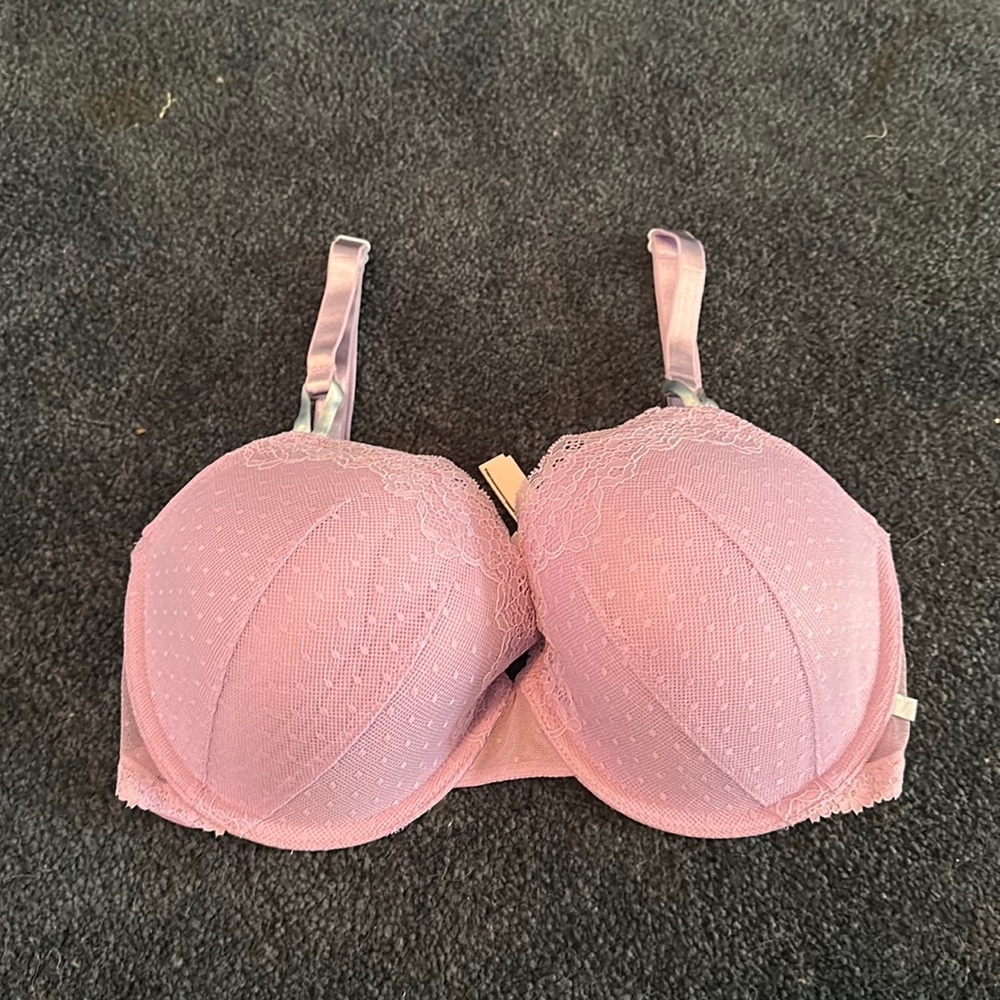 Victorias Secret CUTE Lilac Lace Bra 34DDD